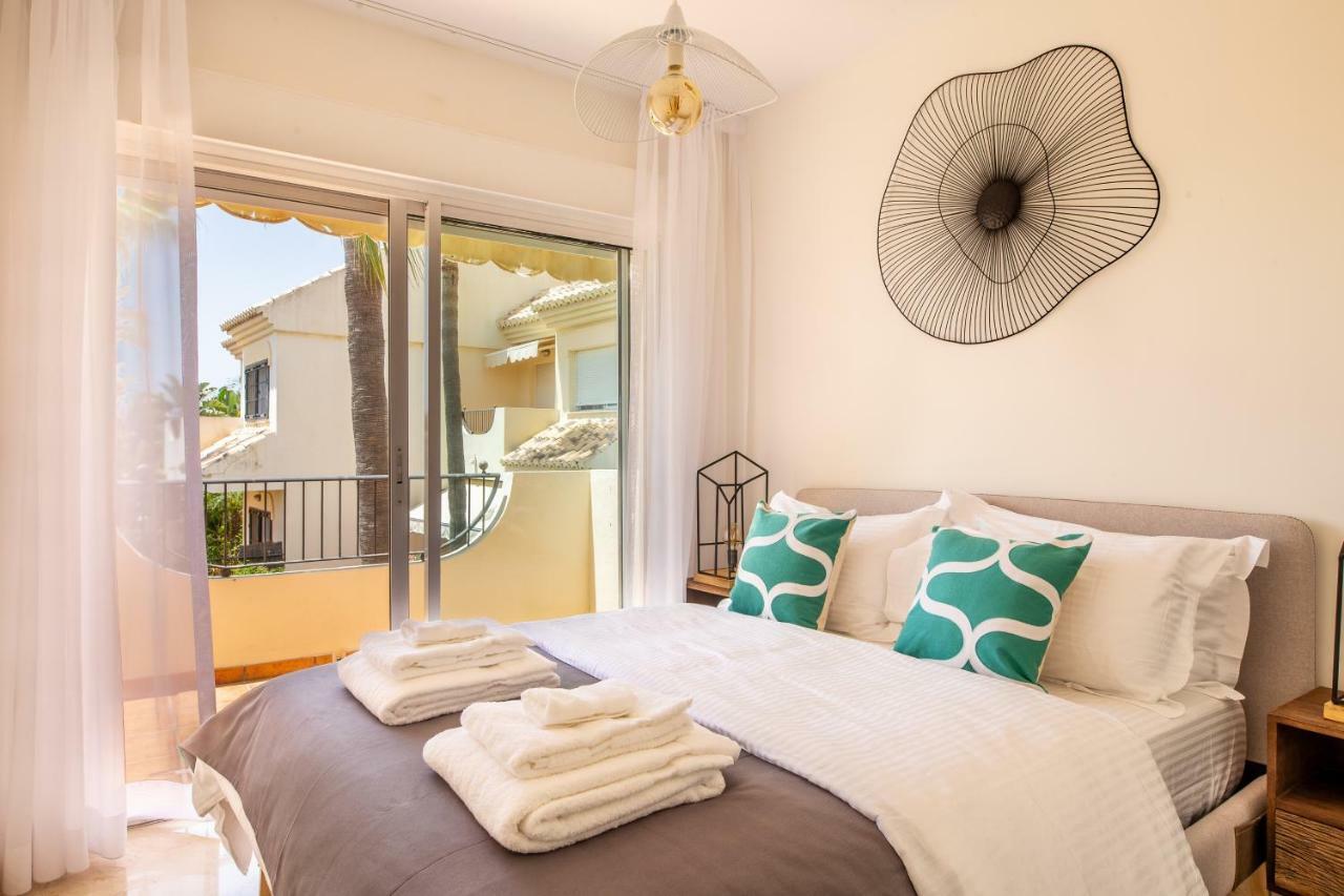 Stylish Townhouse In Beachfront Complex Μαρμπέλλα Εξωτερικό φωτογραφία